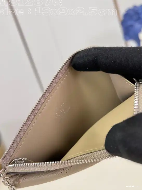 WIS RECTO VUITTON CARD HOLDER LOUIS VERSO 0617